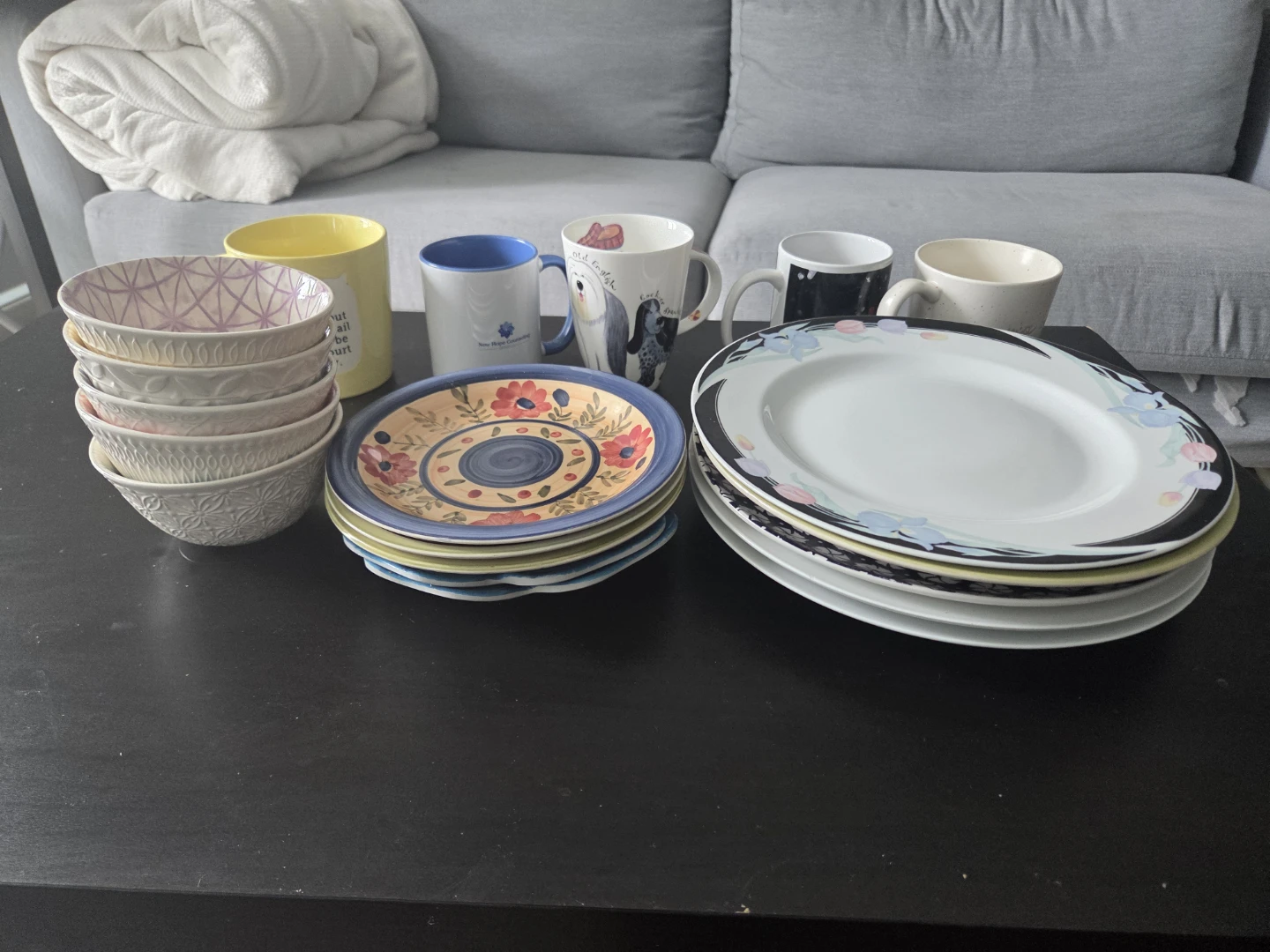 Assorted Dinnerware Set 20 pieces - photo 3