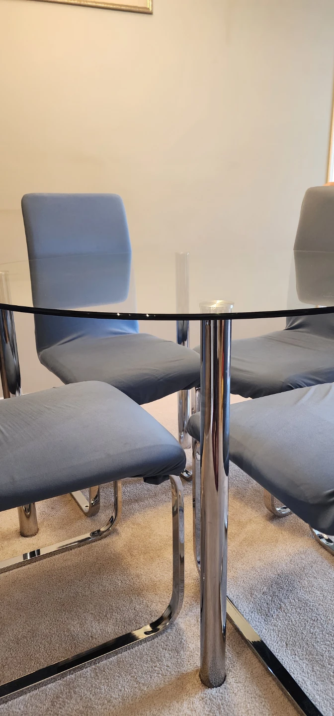 45" Glass Dining Table with 4 ( Free) Chairs - photo 2