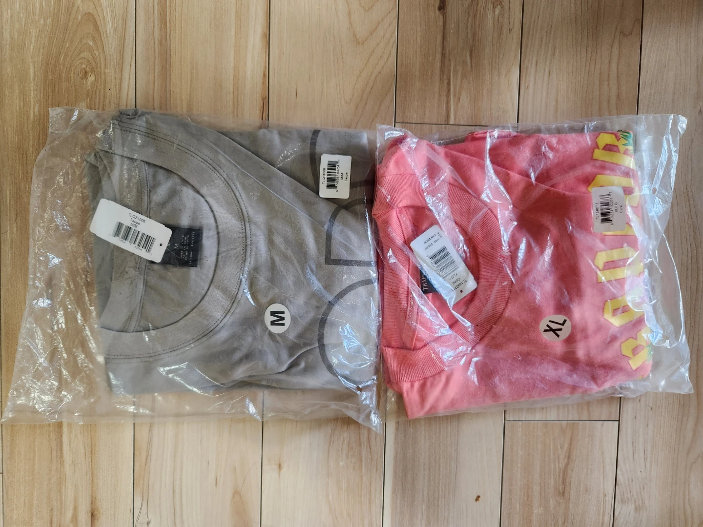 Cocaine & Caviar Sweatshirts (Black XXL, Yellow M) - photo 2