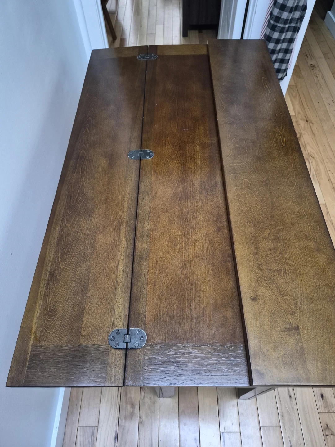Expandable Walnut Kitchen Table with Leaflets - photo 5