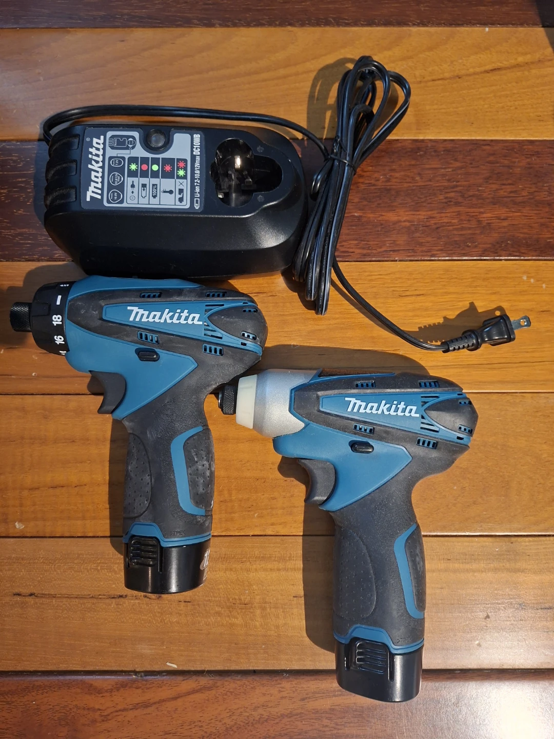 Makita Cordless Drill and Impact Driver Combo Kit
