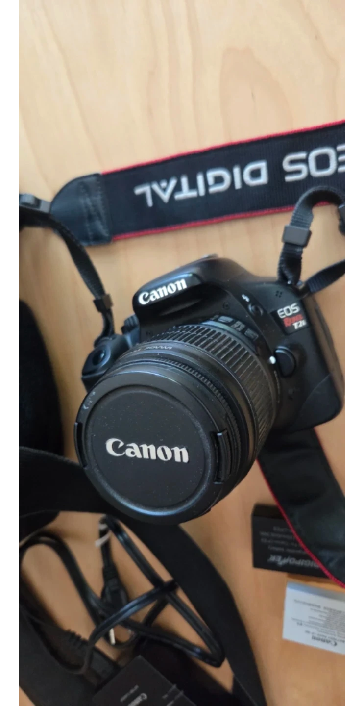 Canon EOS Rebel T3i + accessories 📸 - photo 2