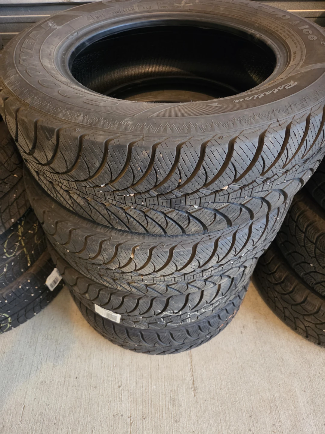 Goodyear Ultra Grip Winter Tires (215/65R16)