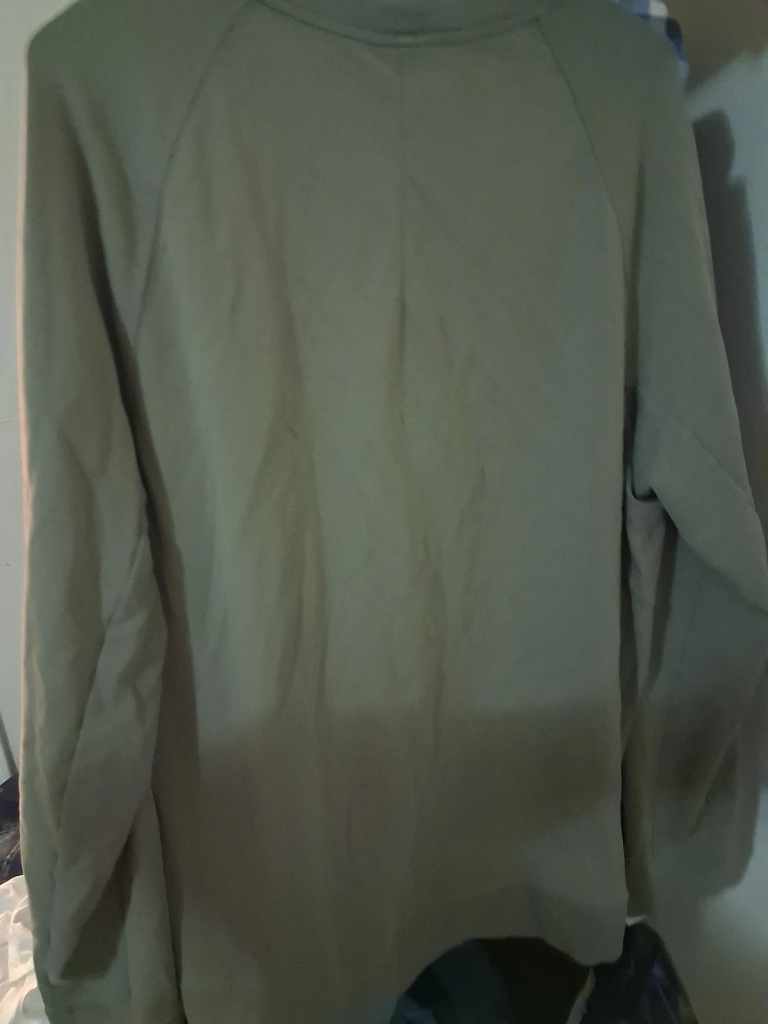 Men's lulu lemon sweater - photo 2