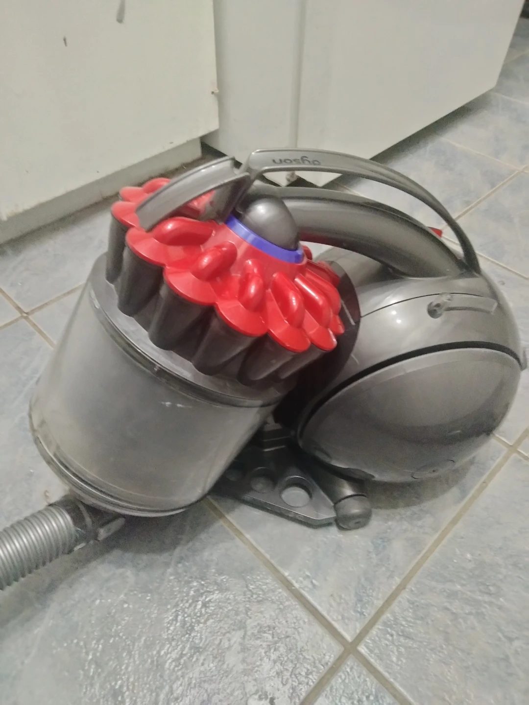 Dyson Ball Vacuum Cleaner - photo 5