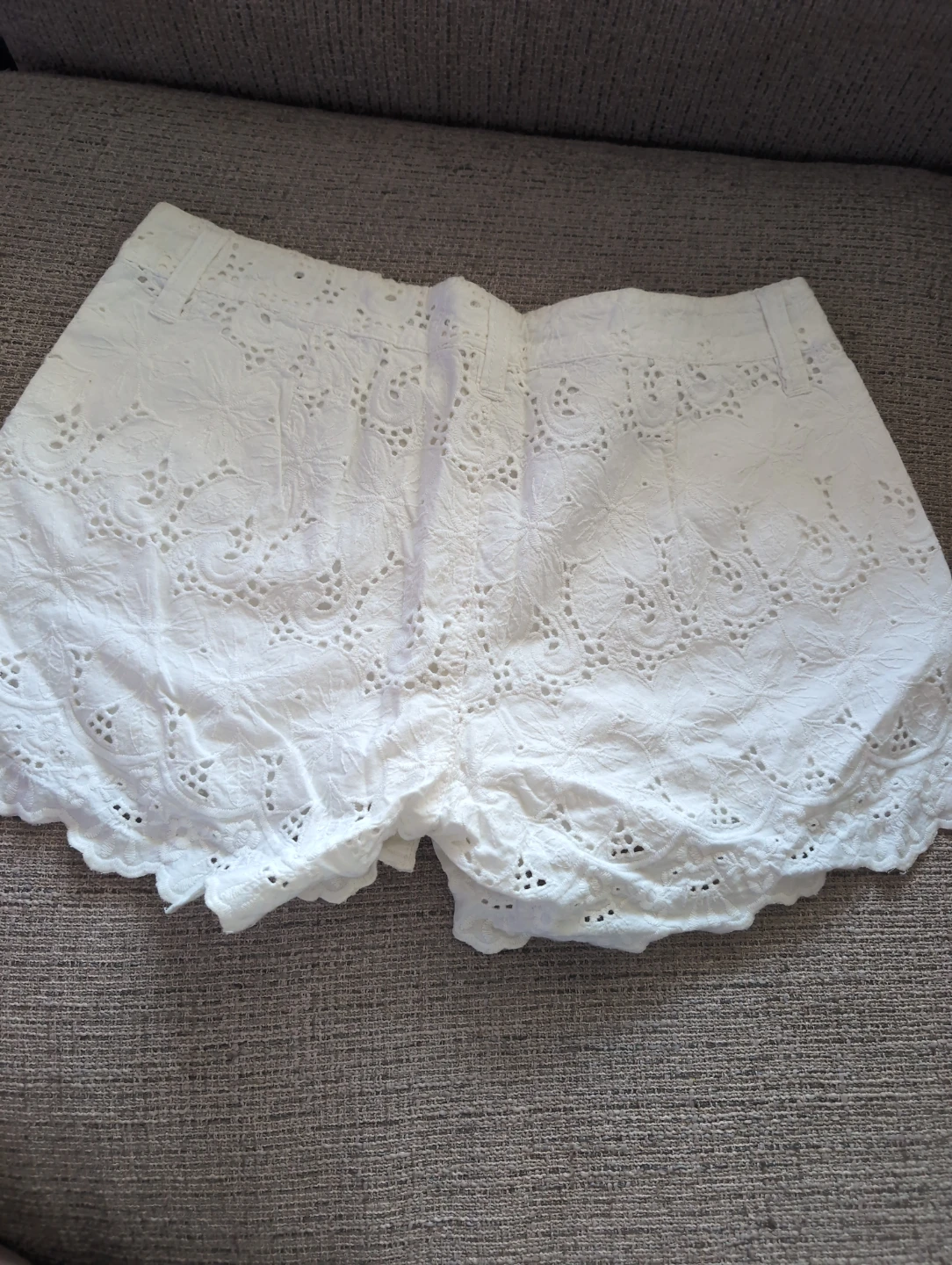 Lucky Brand White Eyelet Shorts Size 26 - photo 4