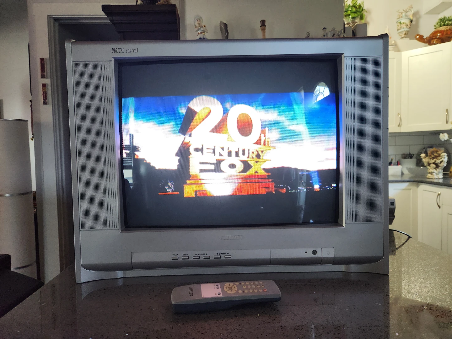 Citizen CRT TV With Remote