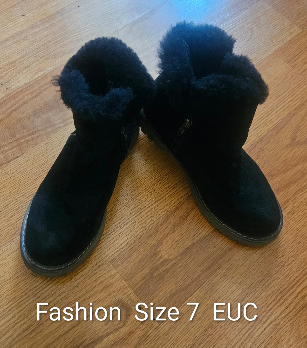 Women's Fashion Booties Size 7