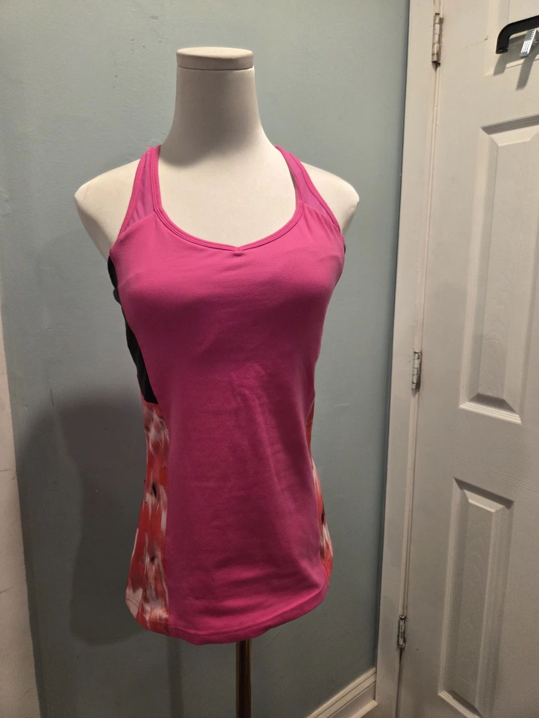 Skechers Performance Pink Tank Top Medium