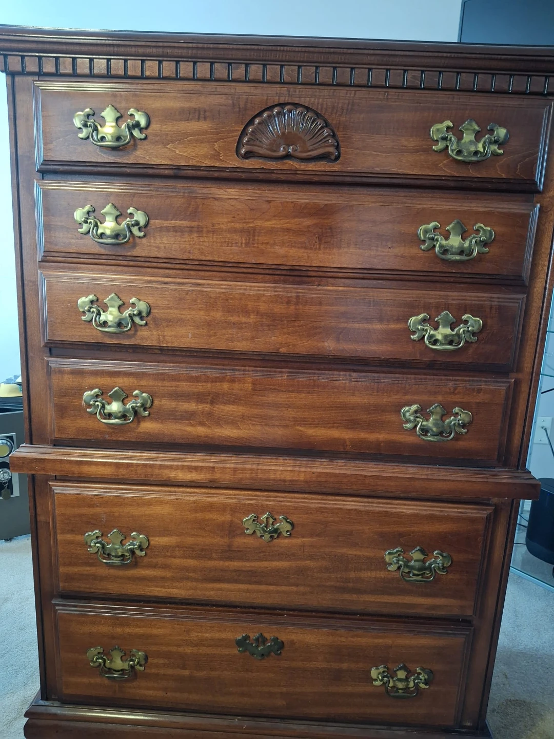 Solid Wood Dresser with Mirror - photo 4