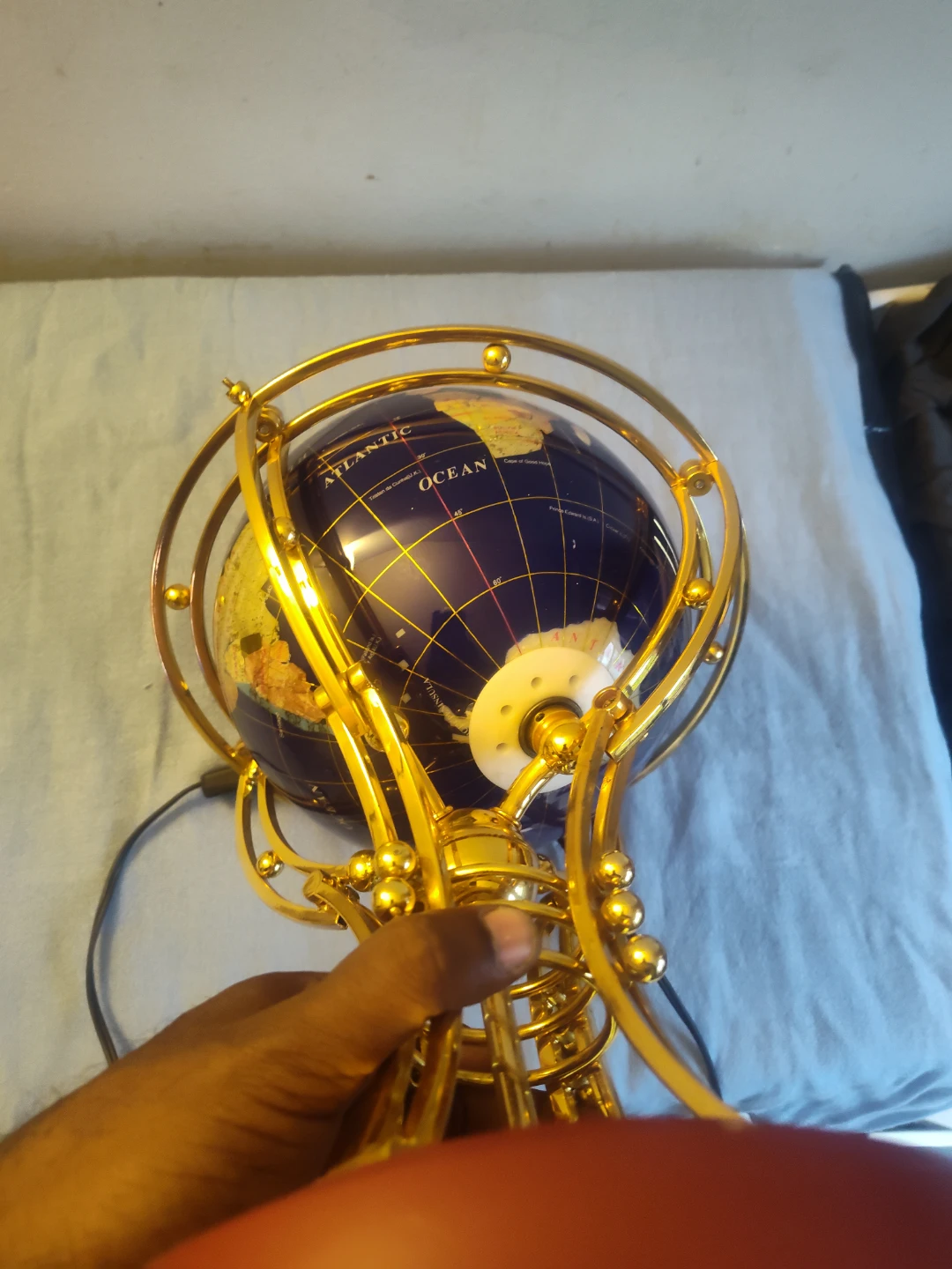 Illuminated Globe Decor - photo 4