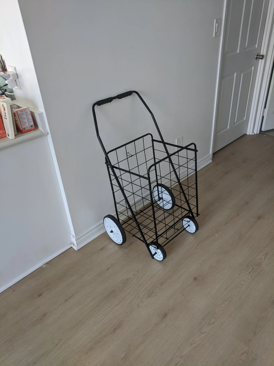 Black Folding Shopping Cart