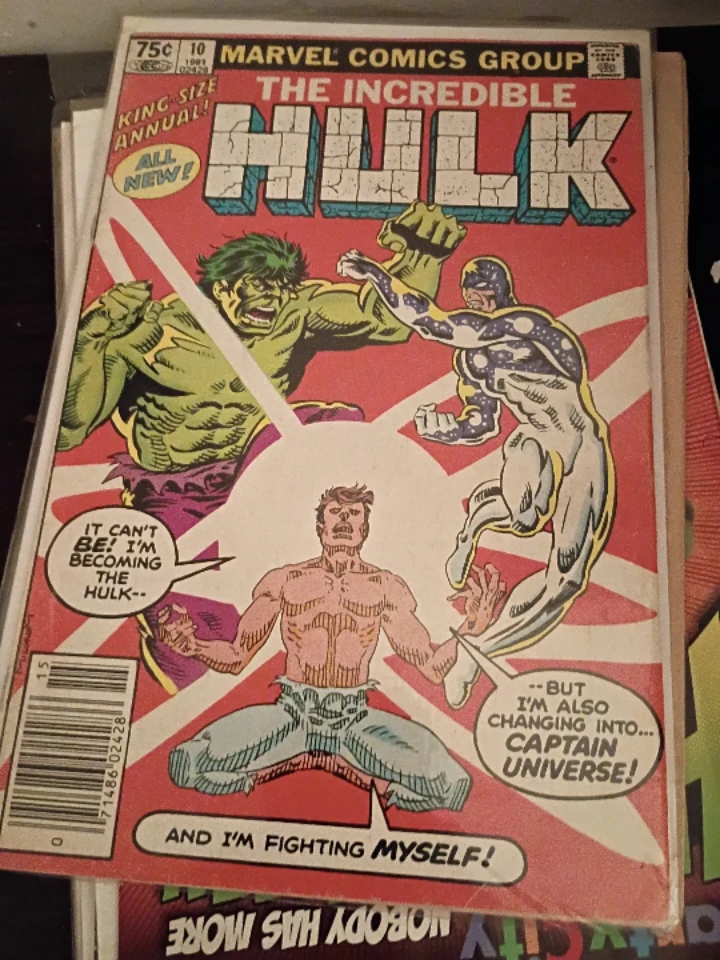 The Incredible Hulk Comic Books - photo 3