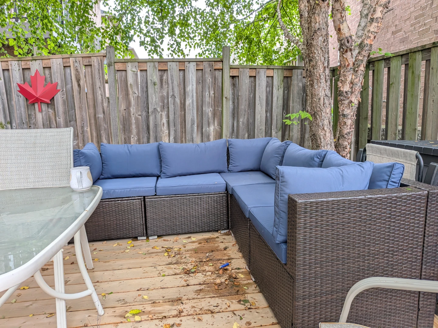 Modular Outdoor Sofa with Blue Cushions - photo 2