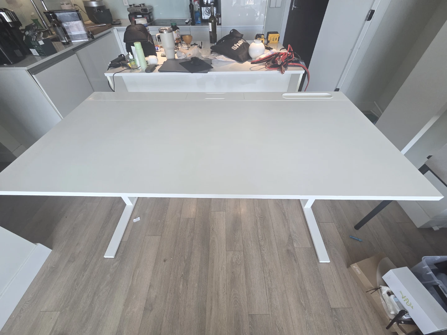 IKEA MITTZON Desk (White,160x80 cm) -Excellent Condition