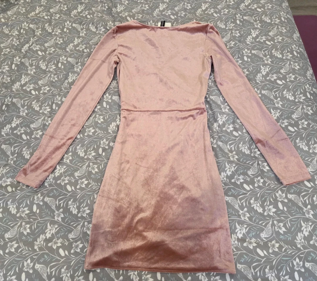 H&M Velvet Ruched Wrap Dress - Pink - Size 2 - photo 2