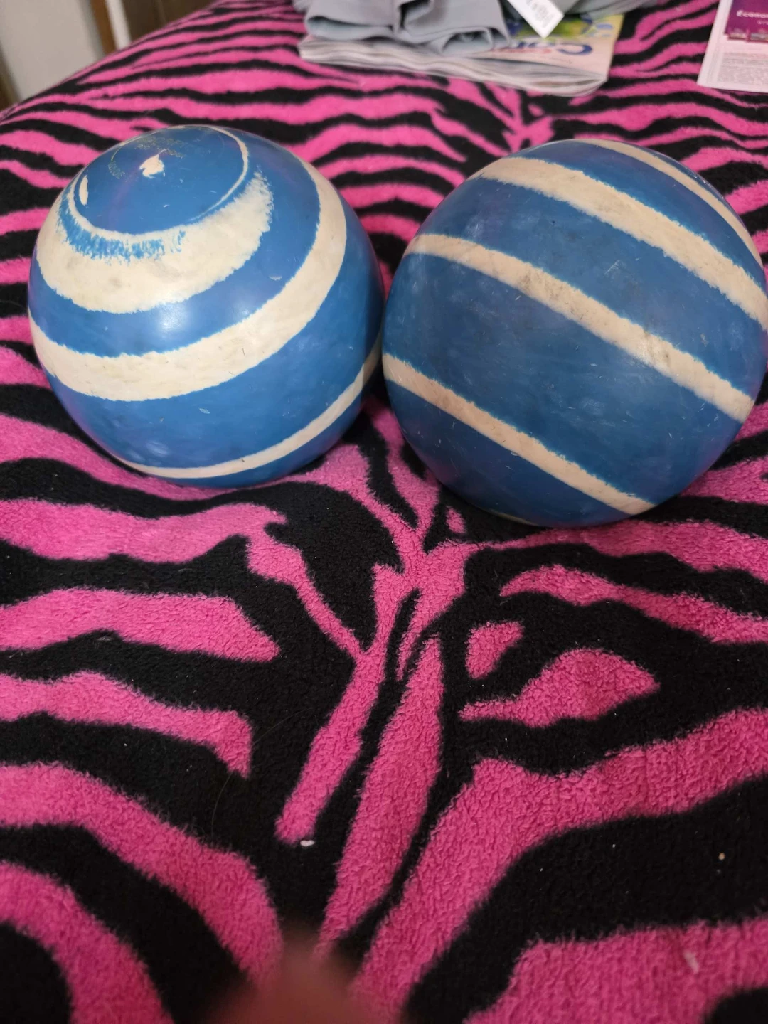 Bowling balls 3/12