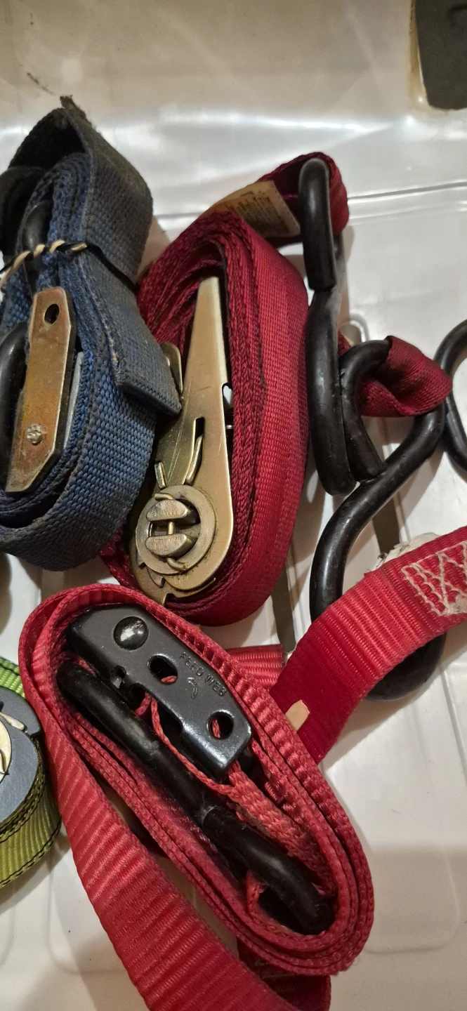 Ratchet Tie-Down Straps Set