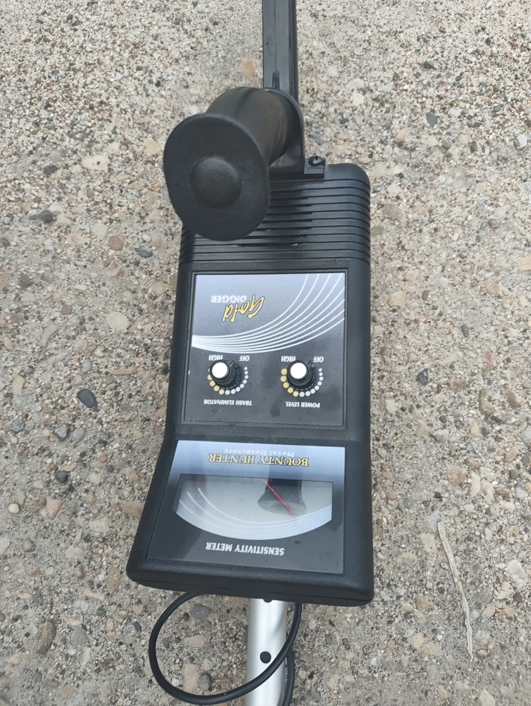 Bounty Hunter Gold Digger Metal Detector - photo 3
