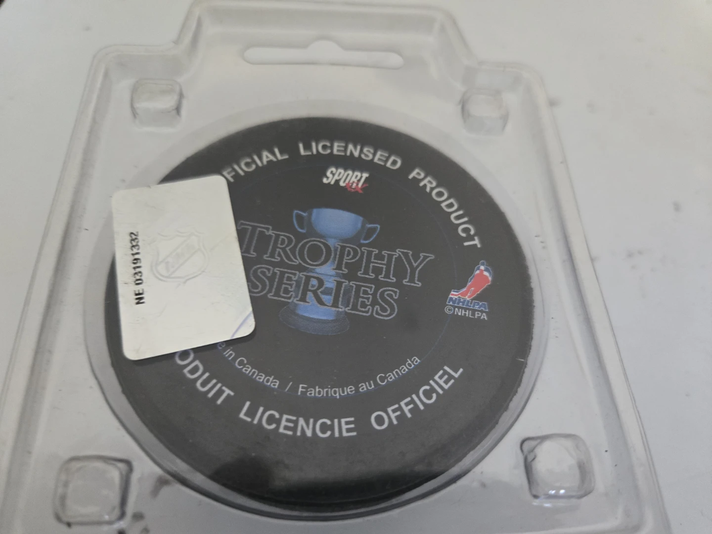 NHL Trophy Series Mikka Kiprusoff Hockey Puck - photo 2