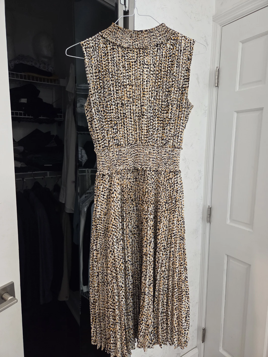 Women's Pleated Midi Dress