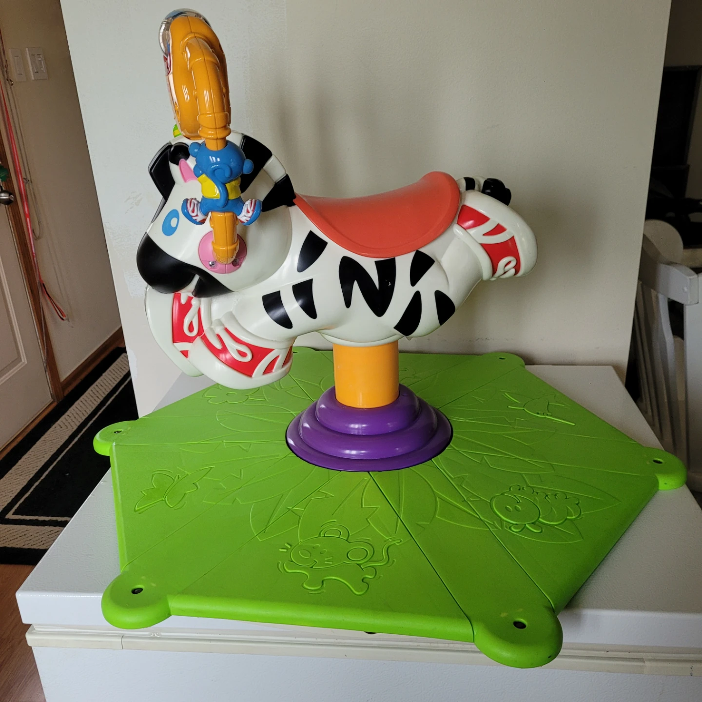 ♥️ Fisher-Price Go Baby Go Bounce & Spin Zebra ride-on toy
