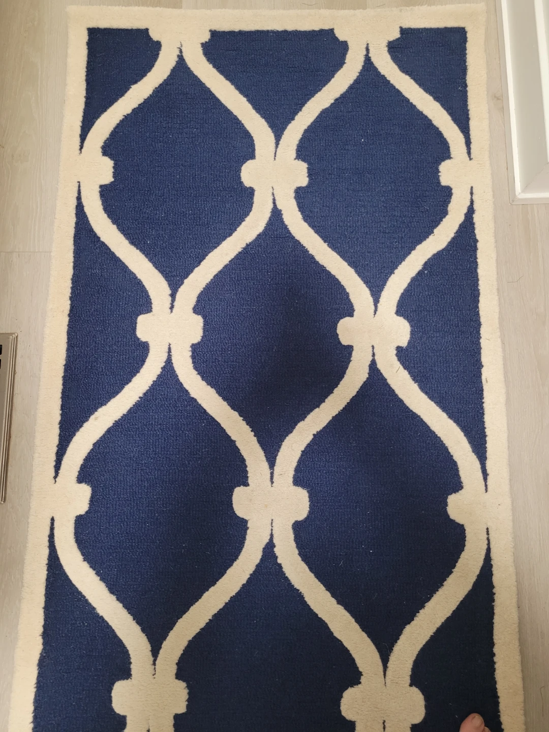 Blue and cream patterned runner rug - photo 2