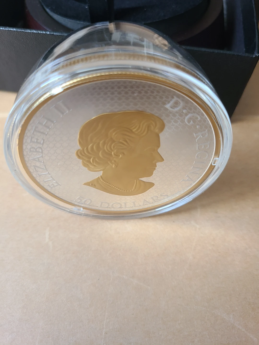 2022 5oz Silver Maple Leaf Coin - Holiday Gift - photo 3