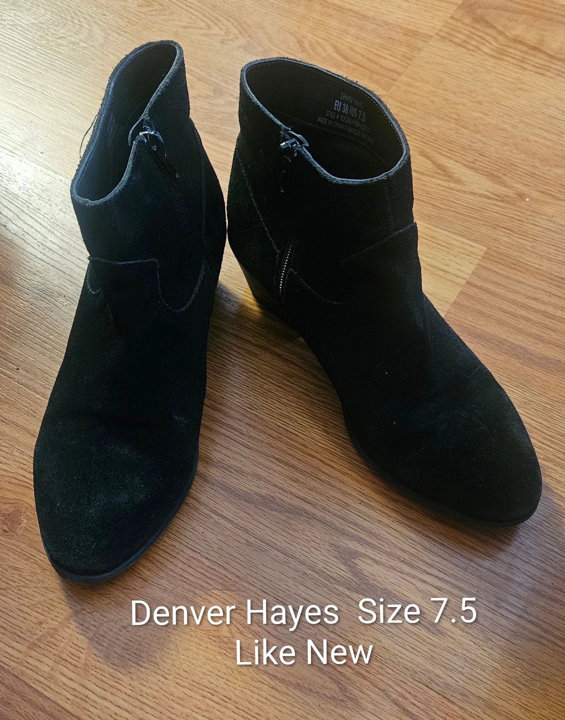 Women's Denver Hayes Booties Size 7.5