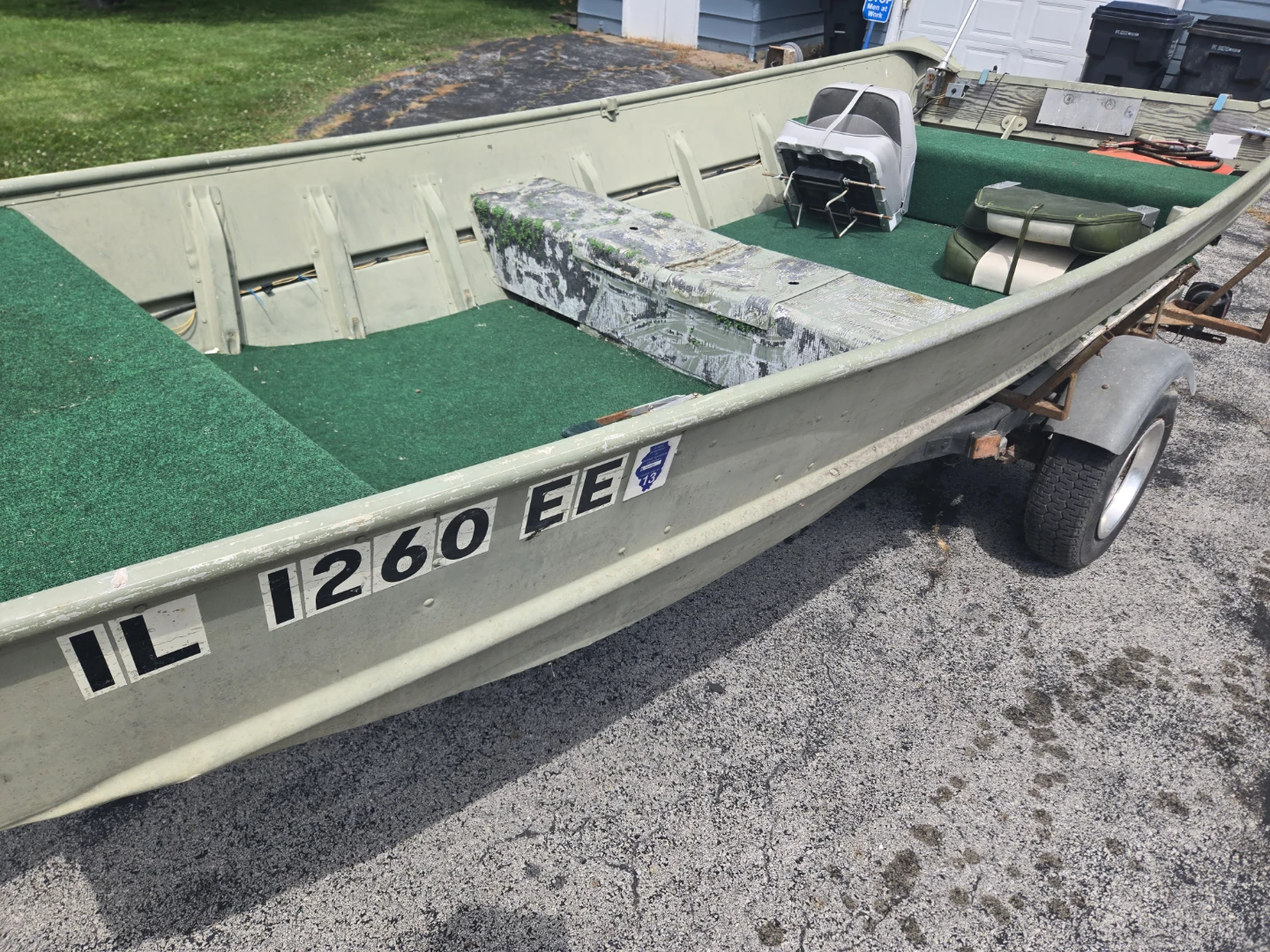 Aluminum Fishing Boat with Trailer - photo 2