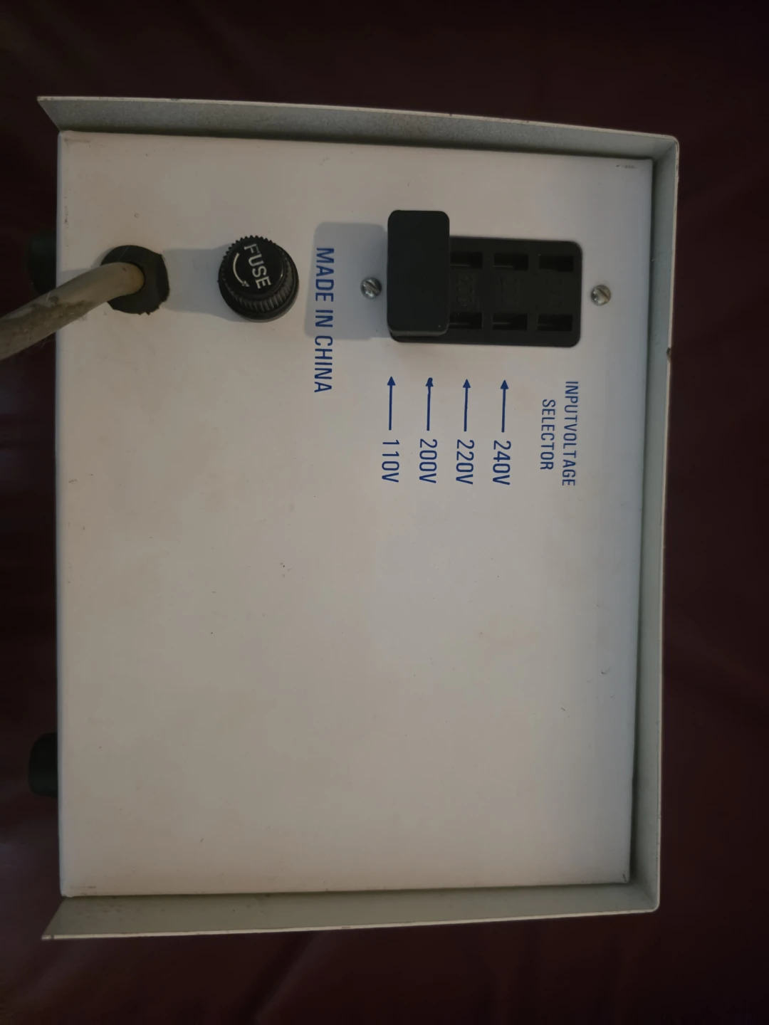 Philmore ST-1000 Step Up & Down Transformer - photo 3