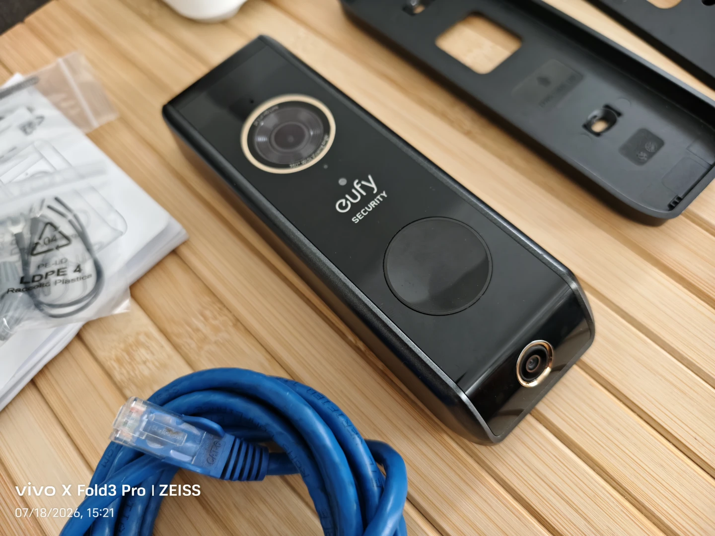 Eufy T8213 Dual Camera + Home base 2 - photo 2
