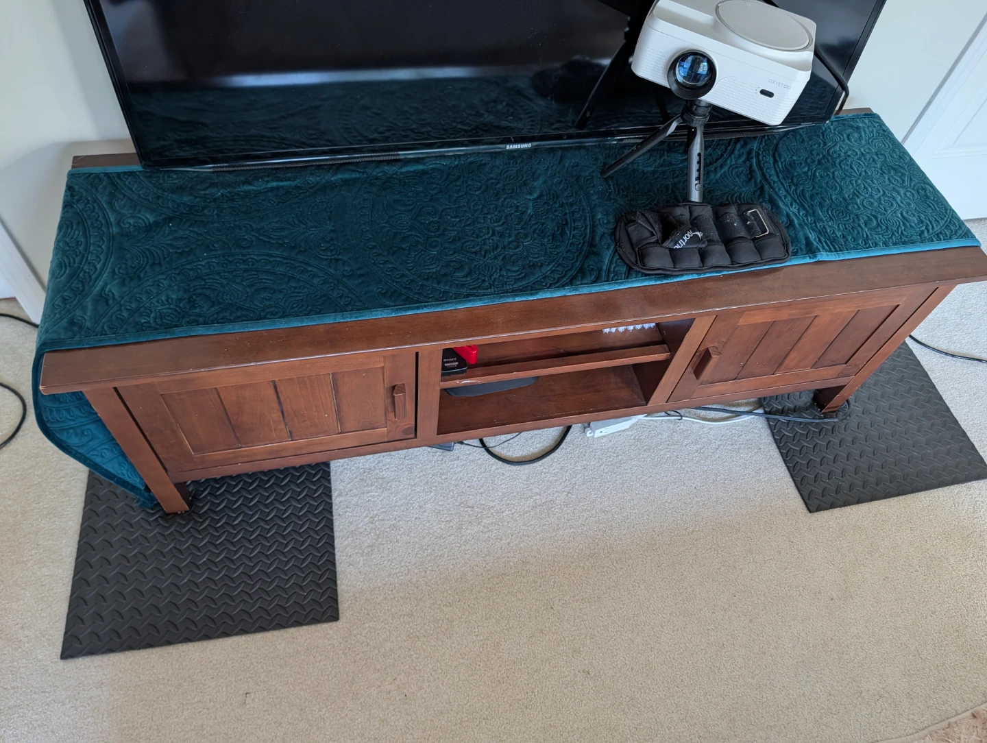 Wooden Media Console / TV Stand - photo 3