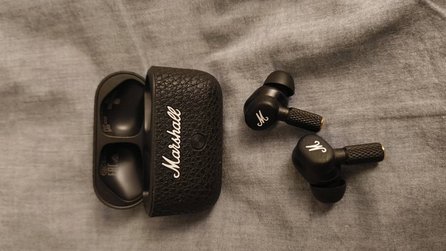Marshall Motif II ANC earbuds - photo 2