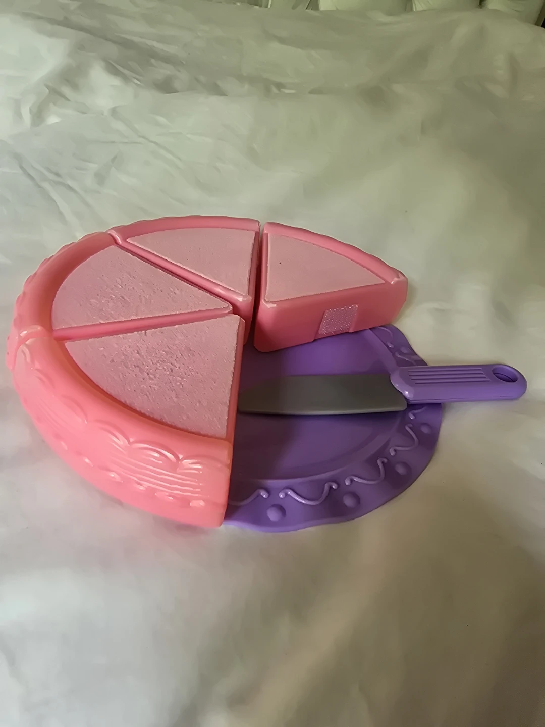Toy Cake Slices with Plate and Knife - photo 3