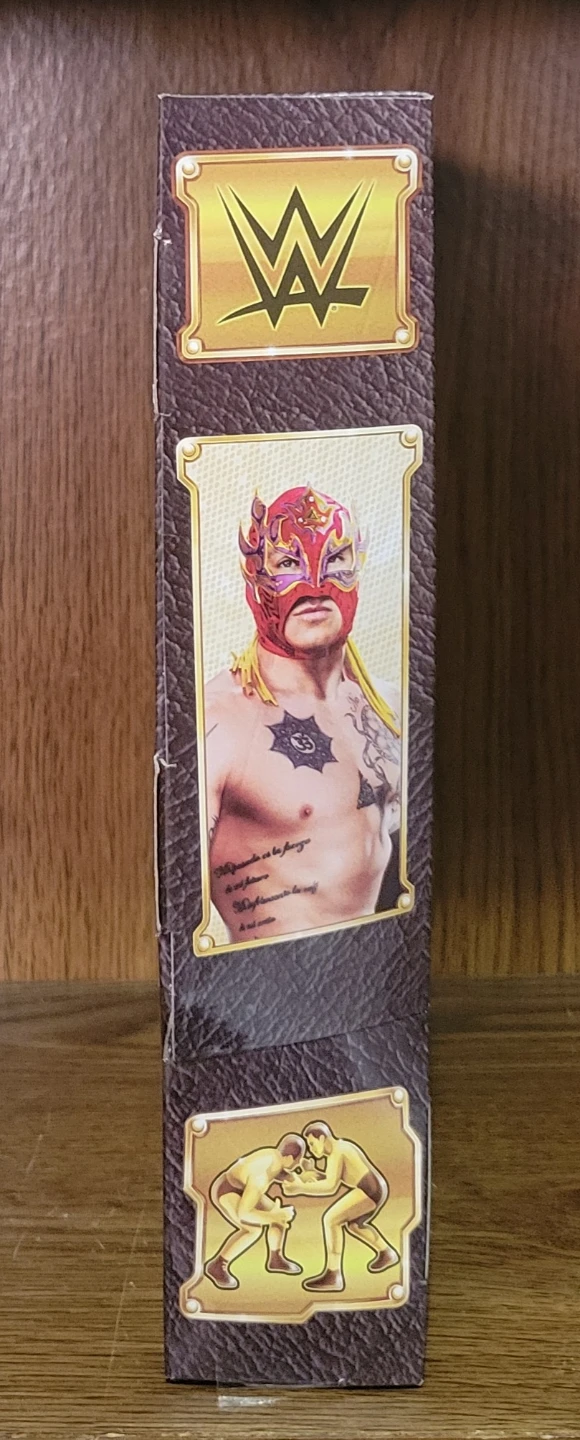 WWE Rey Fenix Defining Moments Ringside Collectibles Exclusive - photo 3