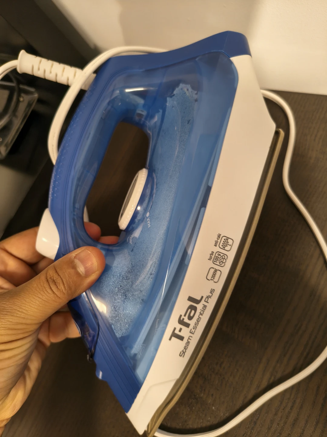 T-Fal Steam Essential Plus Iron - photo 5