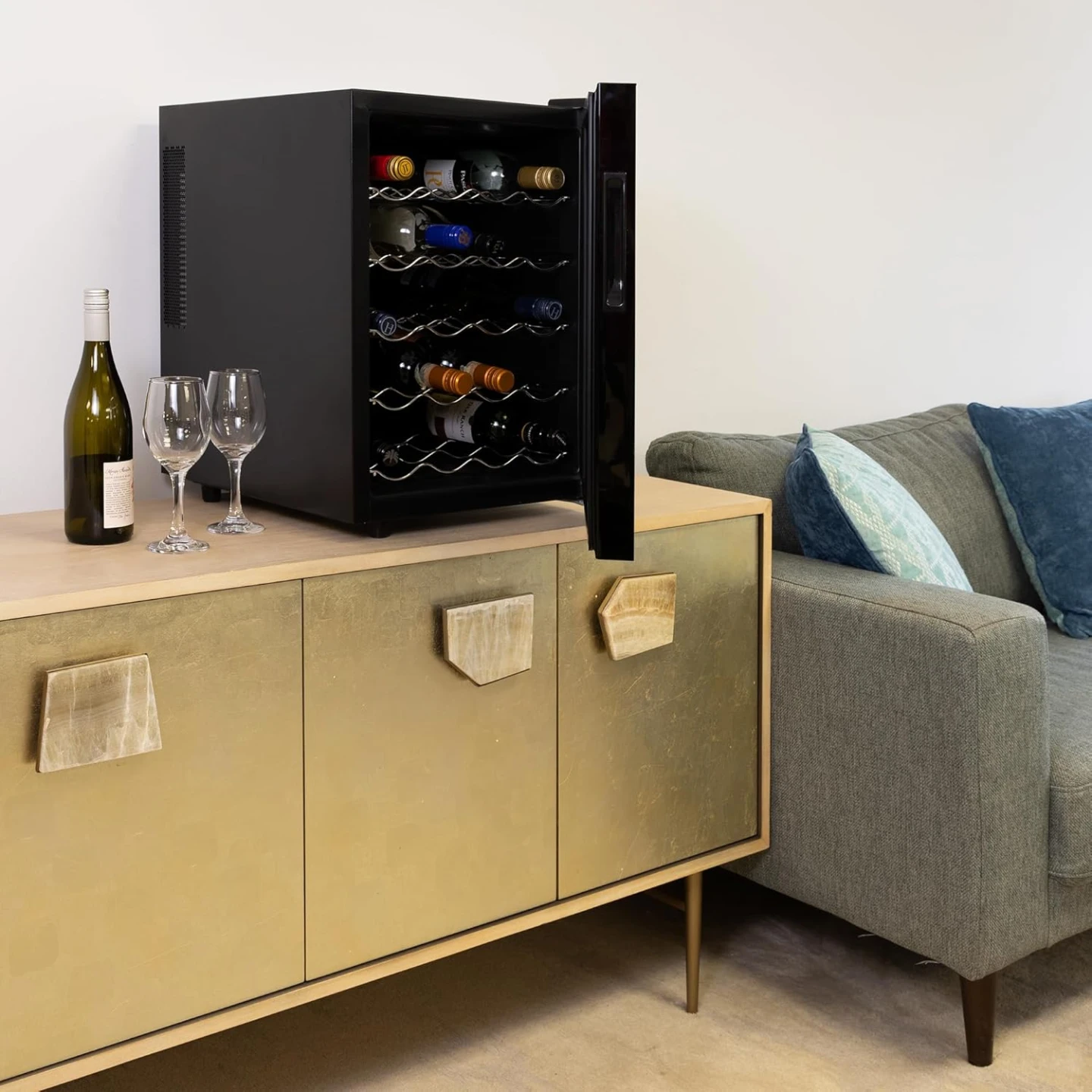 NEW - Koolatron 20 Bottle Wine Fridge - photo 2