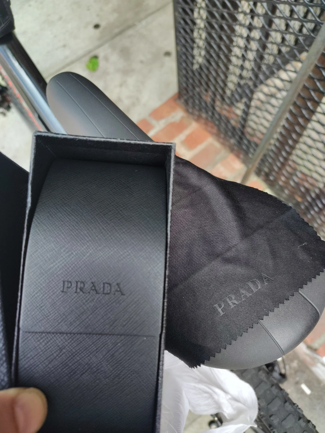 PRADA MILANO SUNSHADES - photo 3