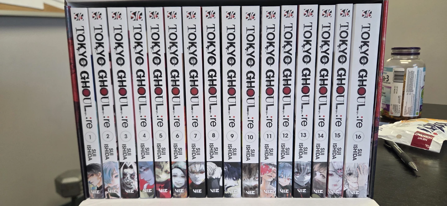 Tokyo Ghoul:re Complete Box Set Manga - photo 3