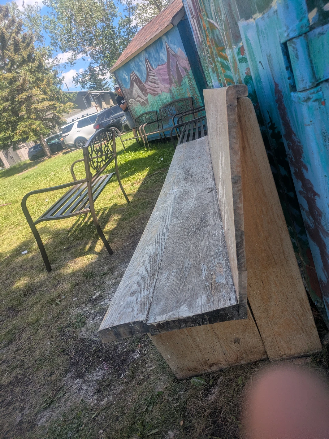 Old church pews. 1'x 16'  planks. Best offer. Pick up NW calgary - photo 4