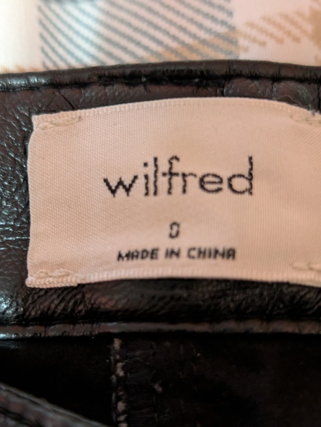 Wilfred Aritzia High Waisted Vegan Leather Straight Leg Pants - photo 4