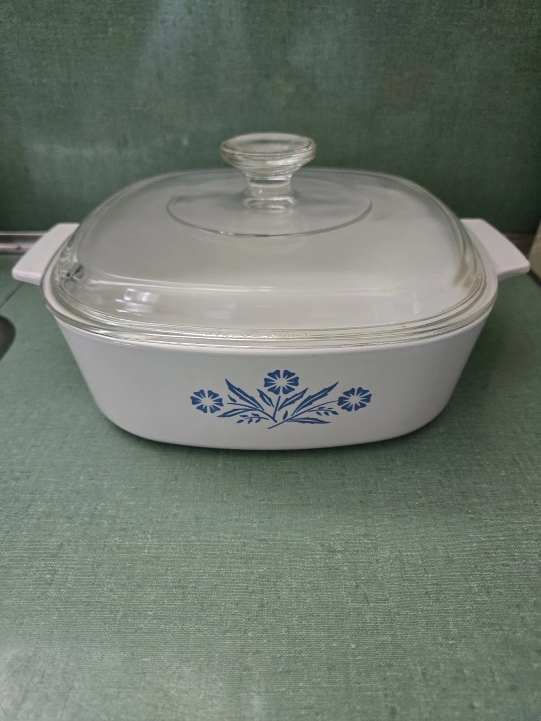 Vintage Corning Ware Blue Cornflower Casserole Dish with Lid