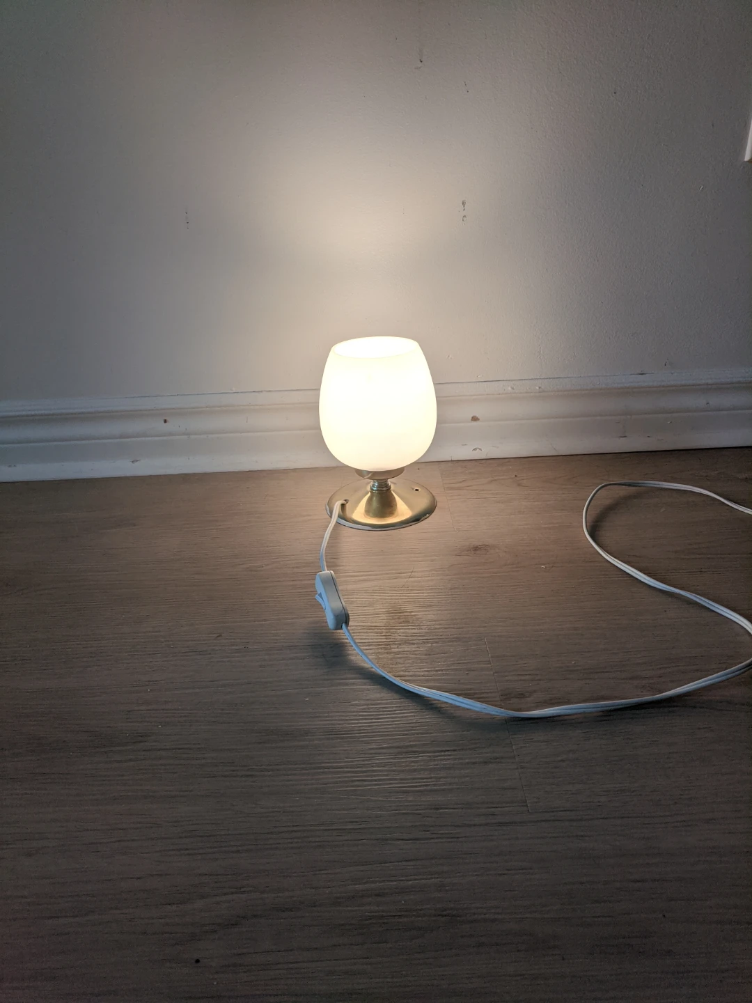 Mini Glass Accent Lamp