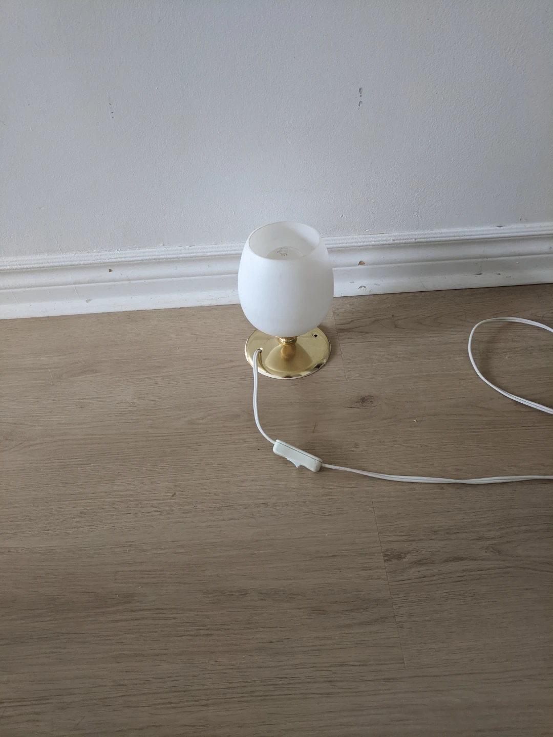 Mini Glass Accent Lamp - photo 2