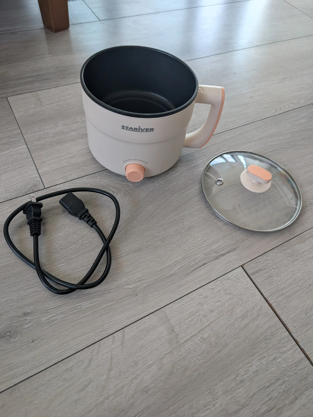STARIVER Electric Pot with Lid