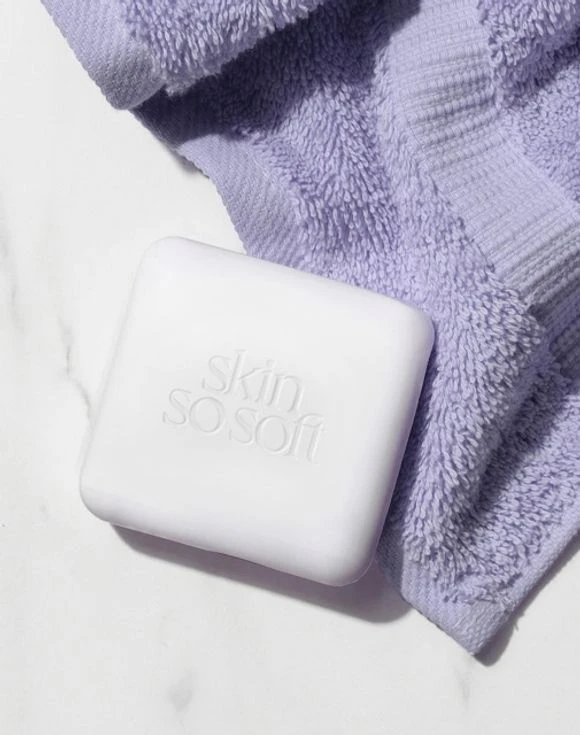 Skin So Soft Retinol & Vitamin C Facial Bar Soap 90g / 3.1 oz - photo 3