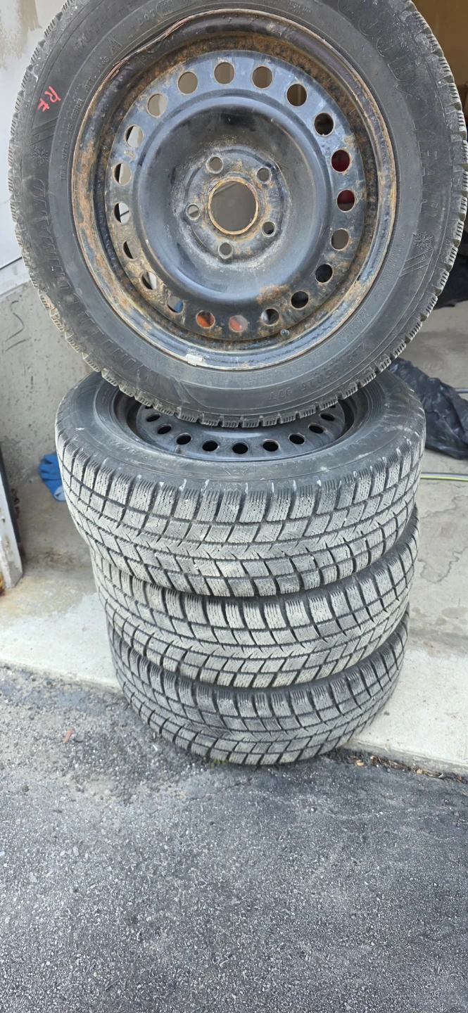 Goodyear Winter Tires on Rims - photo 2