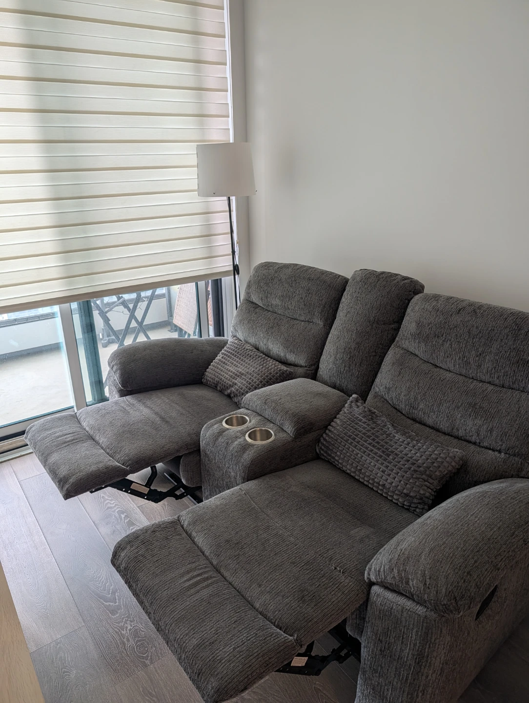 Nearly New Furniture - Excellent Condition, Negotiable Prices - photo 3