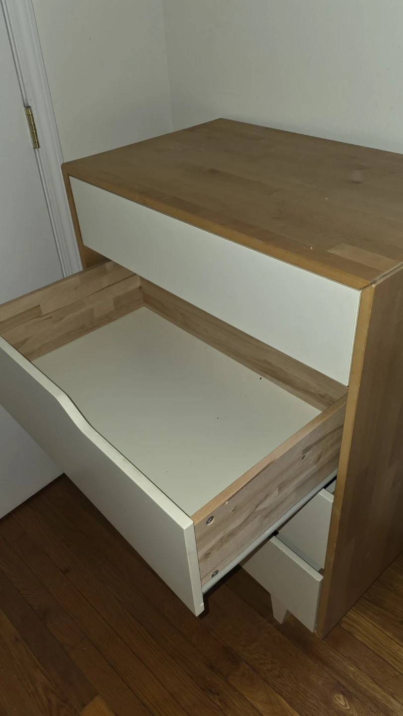 4-Drawer Dresser with Wood Frame - photo 3